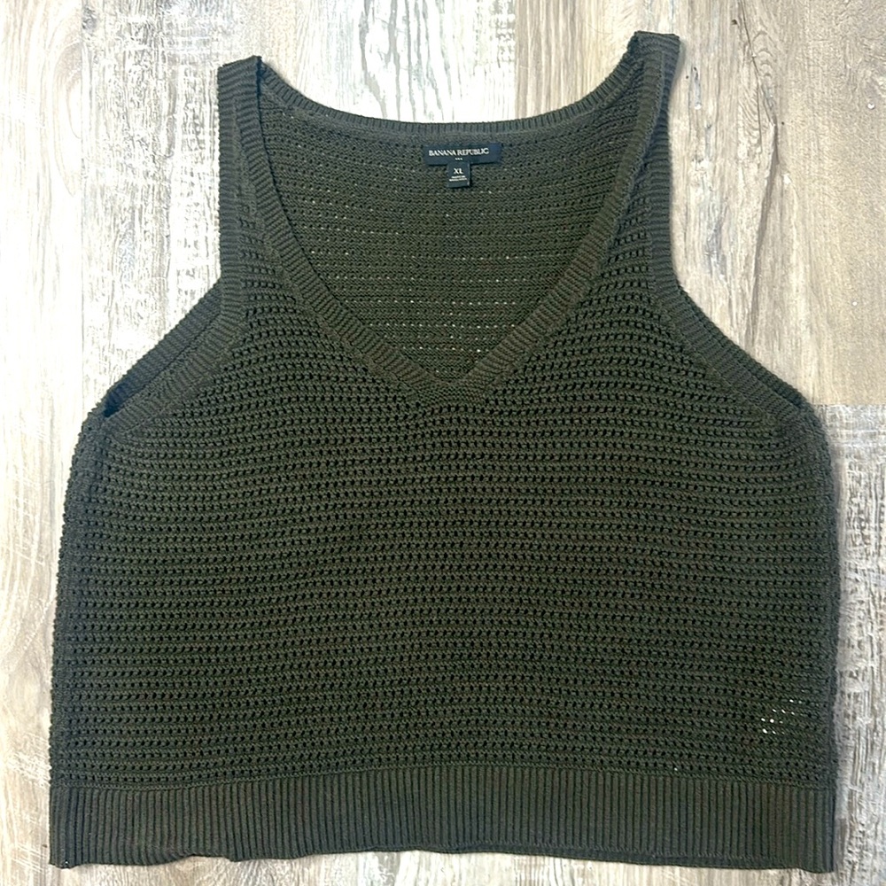 XL banana republic green/gray sweater tank